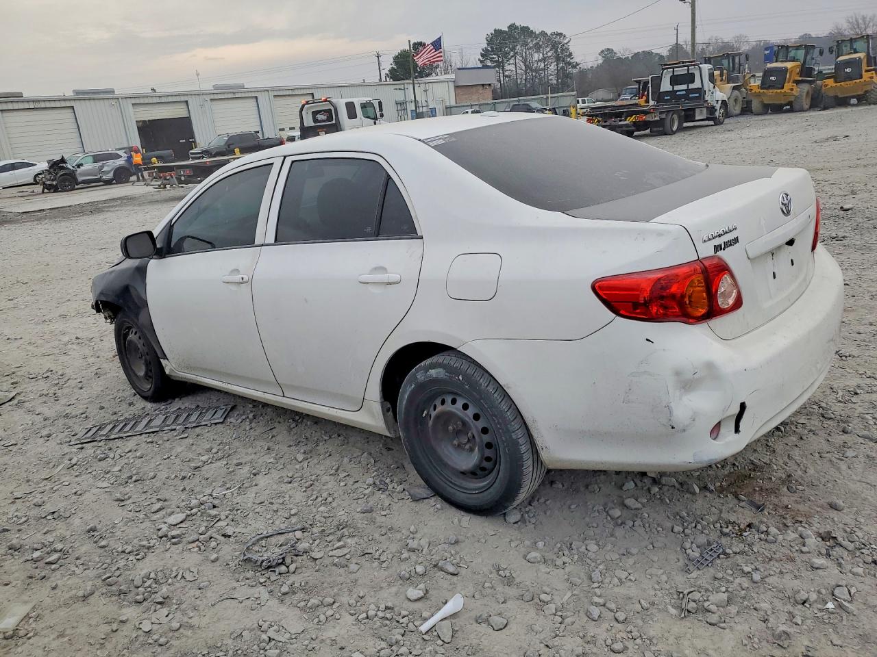 2010 TOYOTA COROLLA BASE photo 3