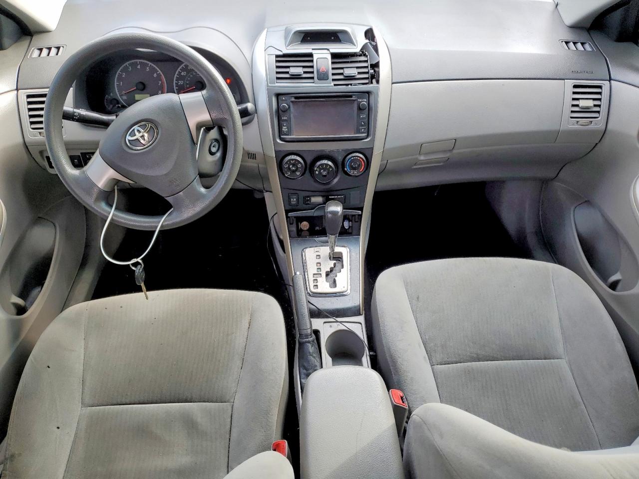 2010 TOYOTA COROLLA BASE photo 15
