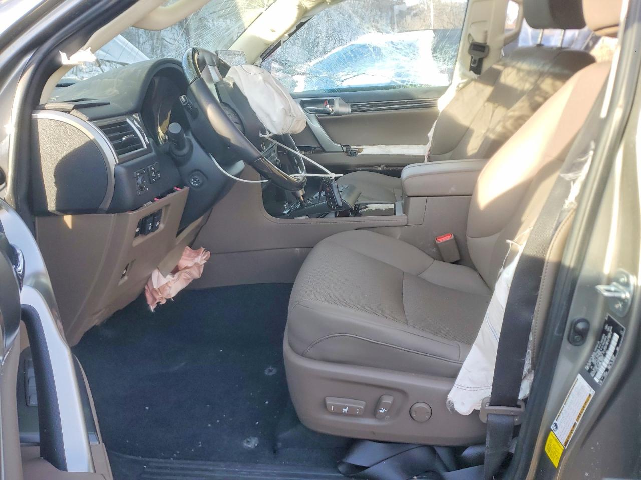 2023 LEXUS GX photo 20