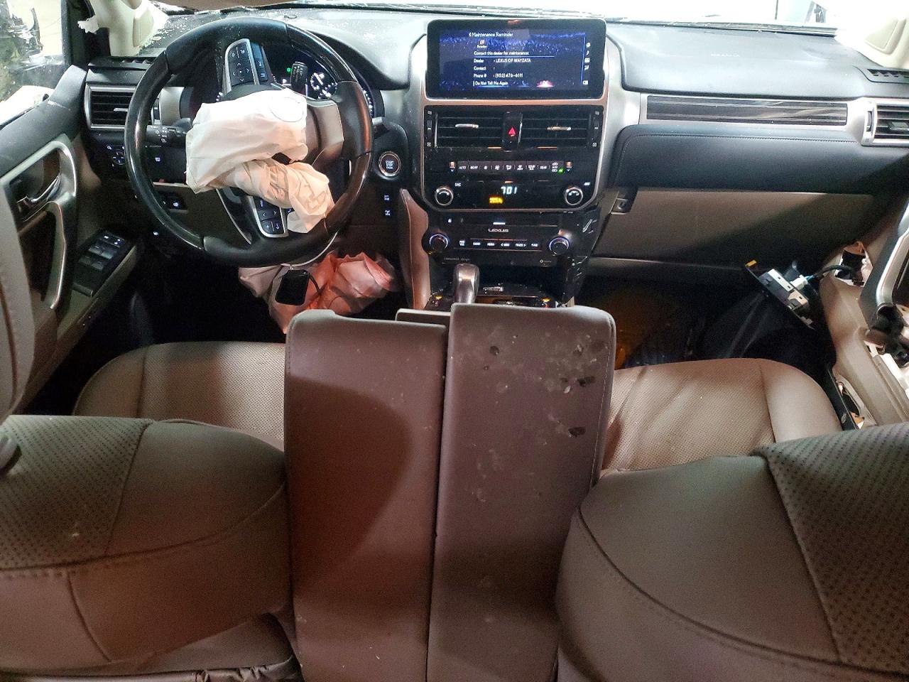 2023 LEXUS GX photo 22
