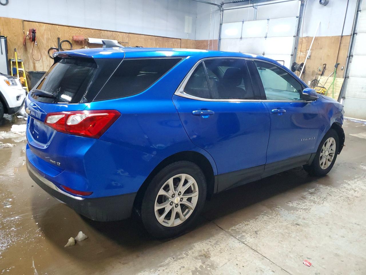 2019 CHEVROLET EQUINOX LT photo 3
