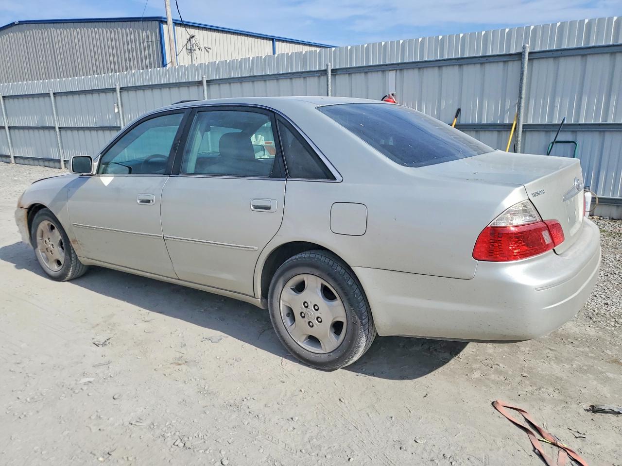2003 TOYOTA AVALON XL photo 5