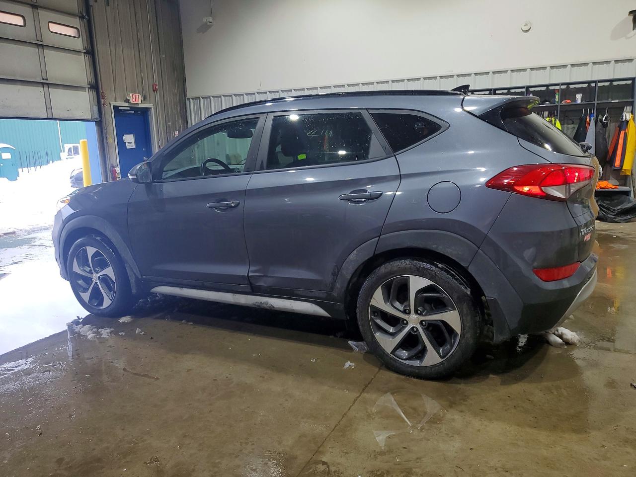 2018 HYUNDAI TUCSON VALUE photo 2