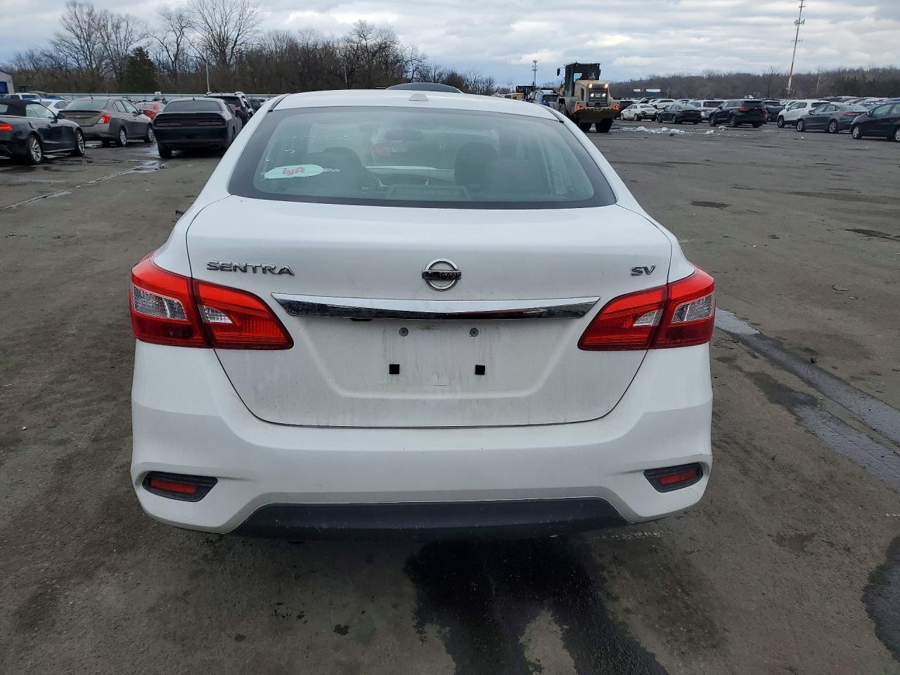 2017 NISSAN SENTRA S photo 11