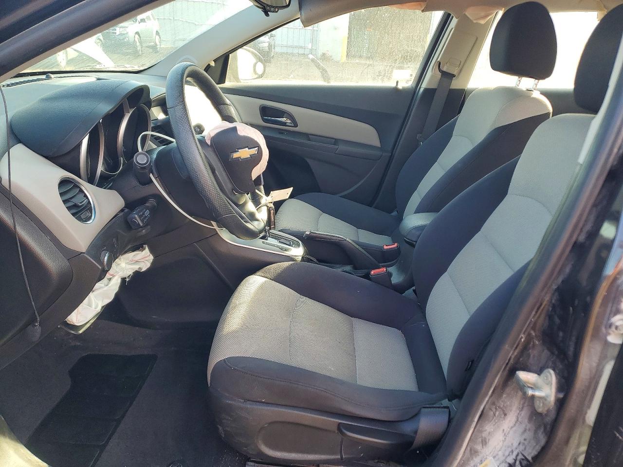 2014 CHEVROLET CRUZE LS photo 7