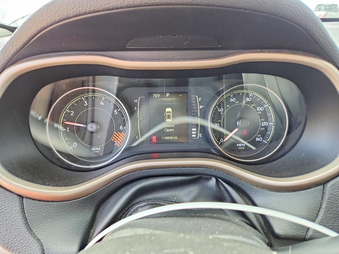 2014 JEEP CHEROKEE LATITUDE photo 9