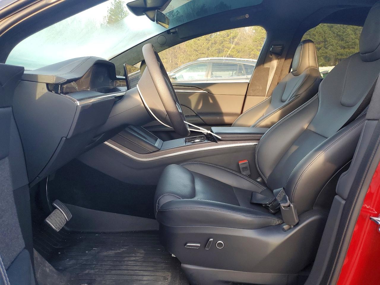 2024 TESLA MODEL X photo 13
