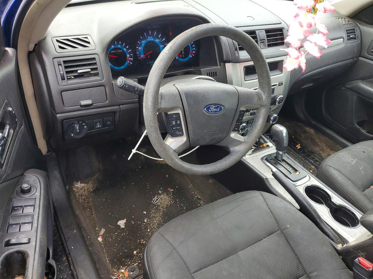 2011 FORD FUSION SE photo 22