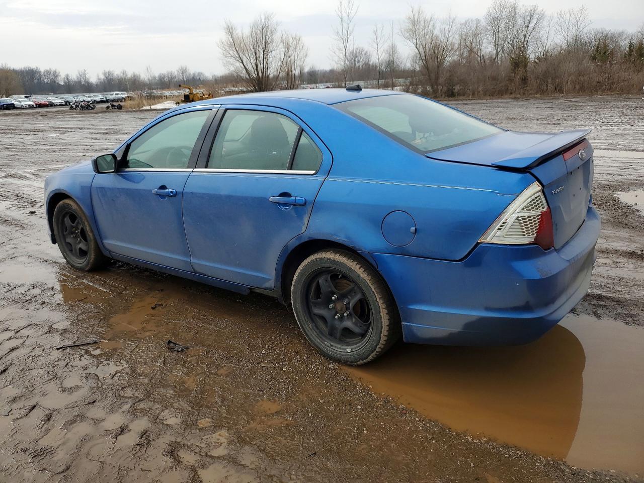 2011 FORD FUSION SE photo 4