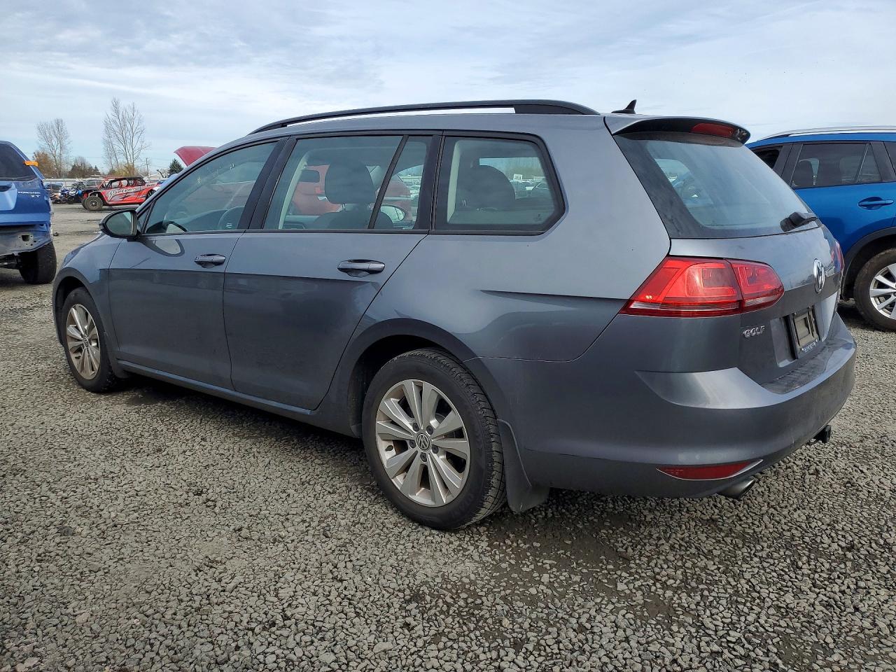 2017 VOLKSWAGEN GOLF SPORTWAGEN S photo 4