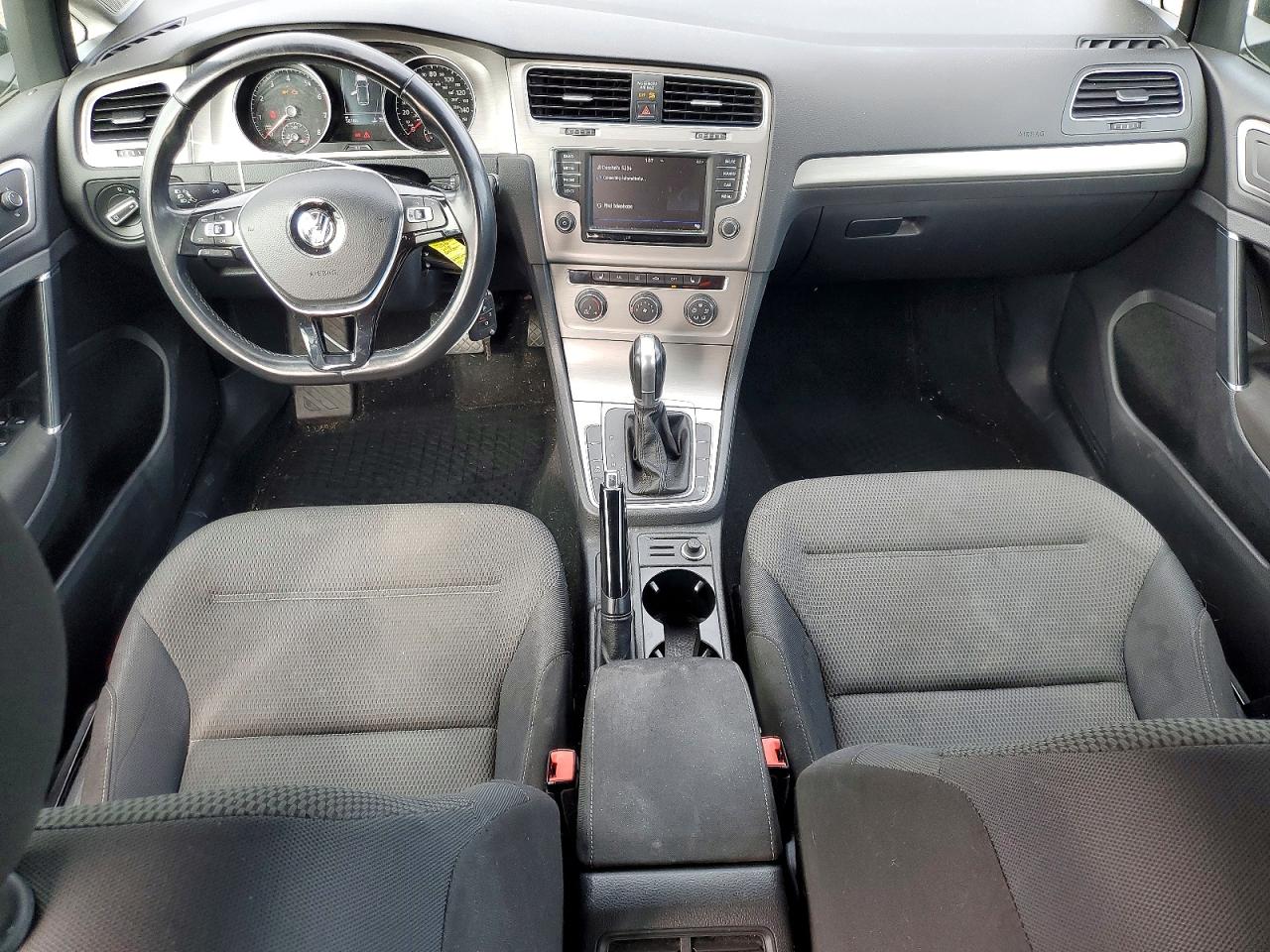 2017 VOLKSWAGEN GOLF SPORTWAGEN S photo 22