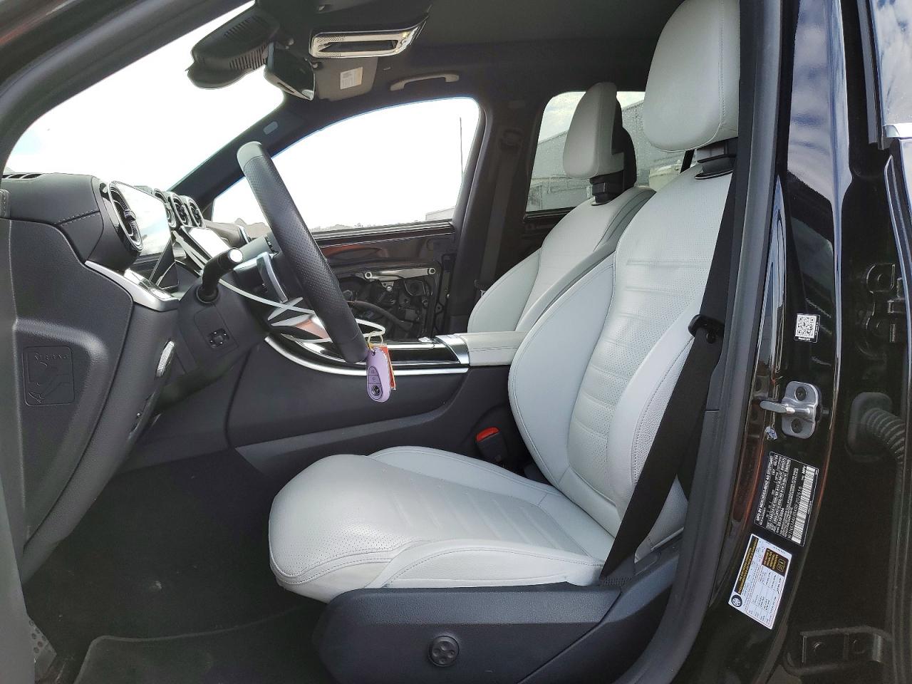 2024 MERCEDES-BENZ GLC 300 4MATIC photo 13