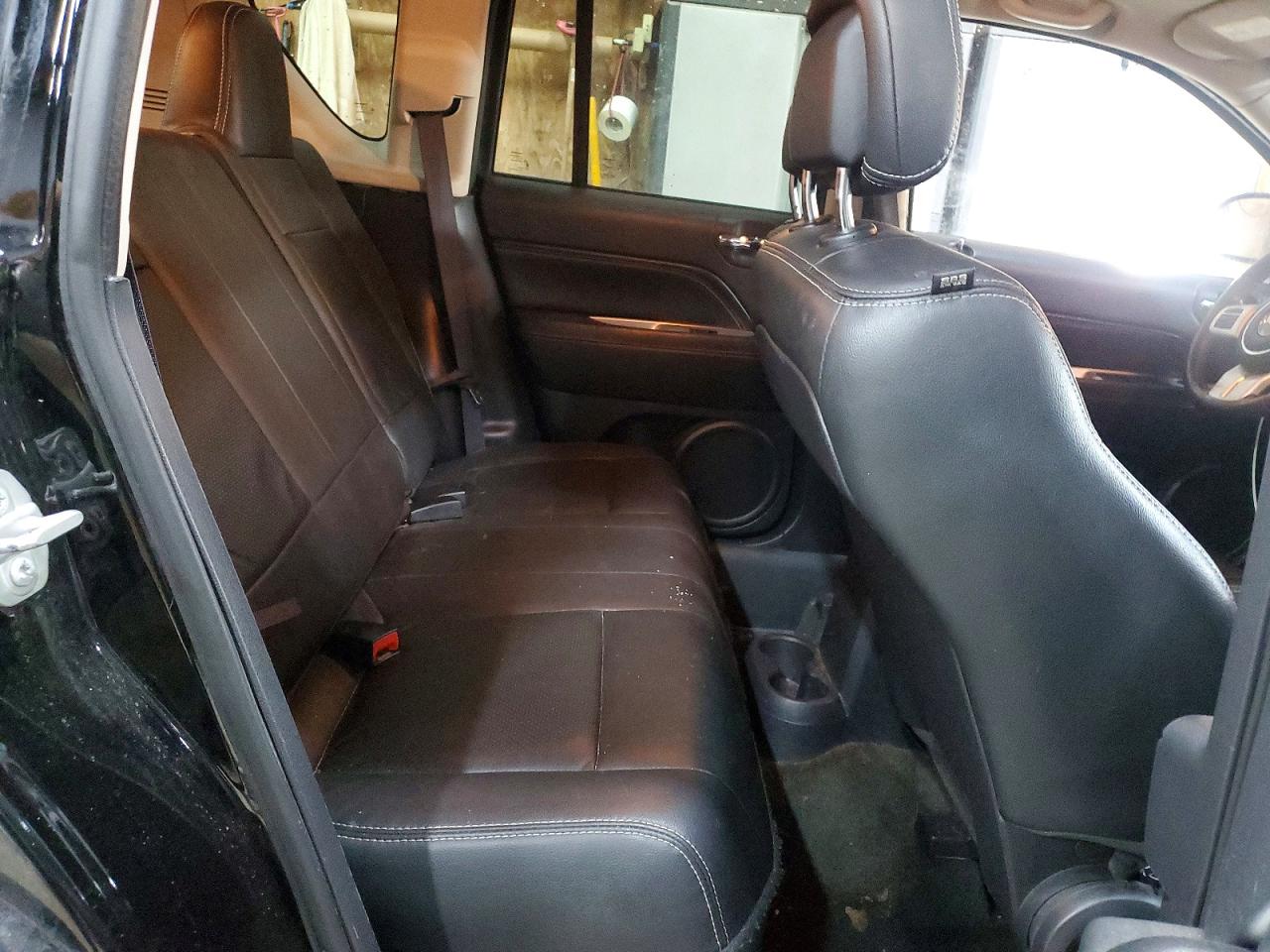 2017 JEEP COMPASS LATITUDE photo 11