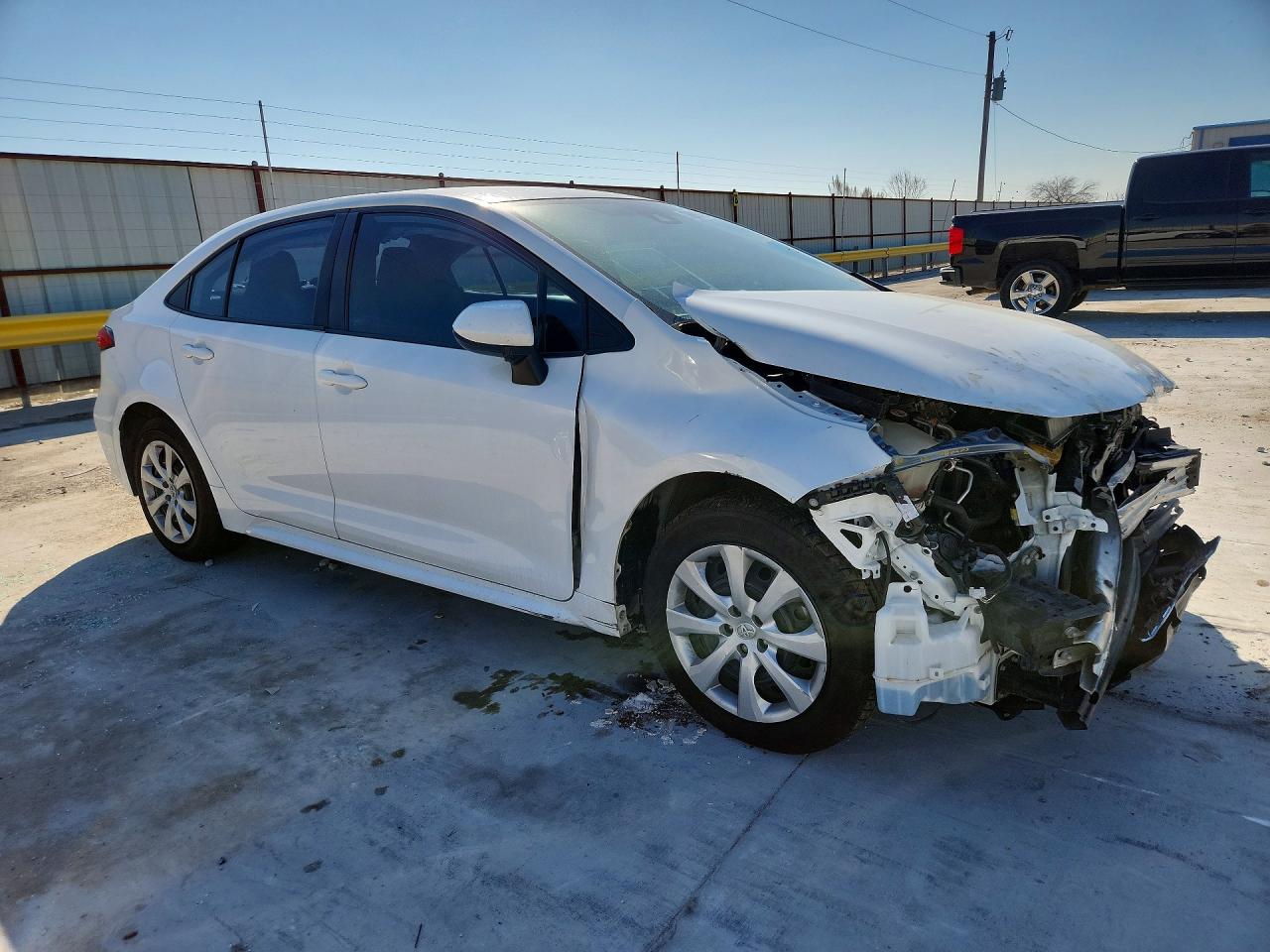 2020 TOYOTA COROLLA LE photo 4