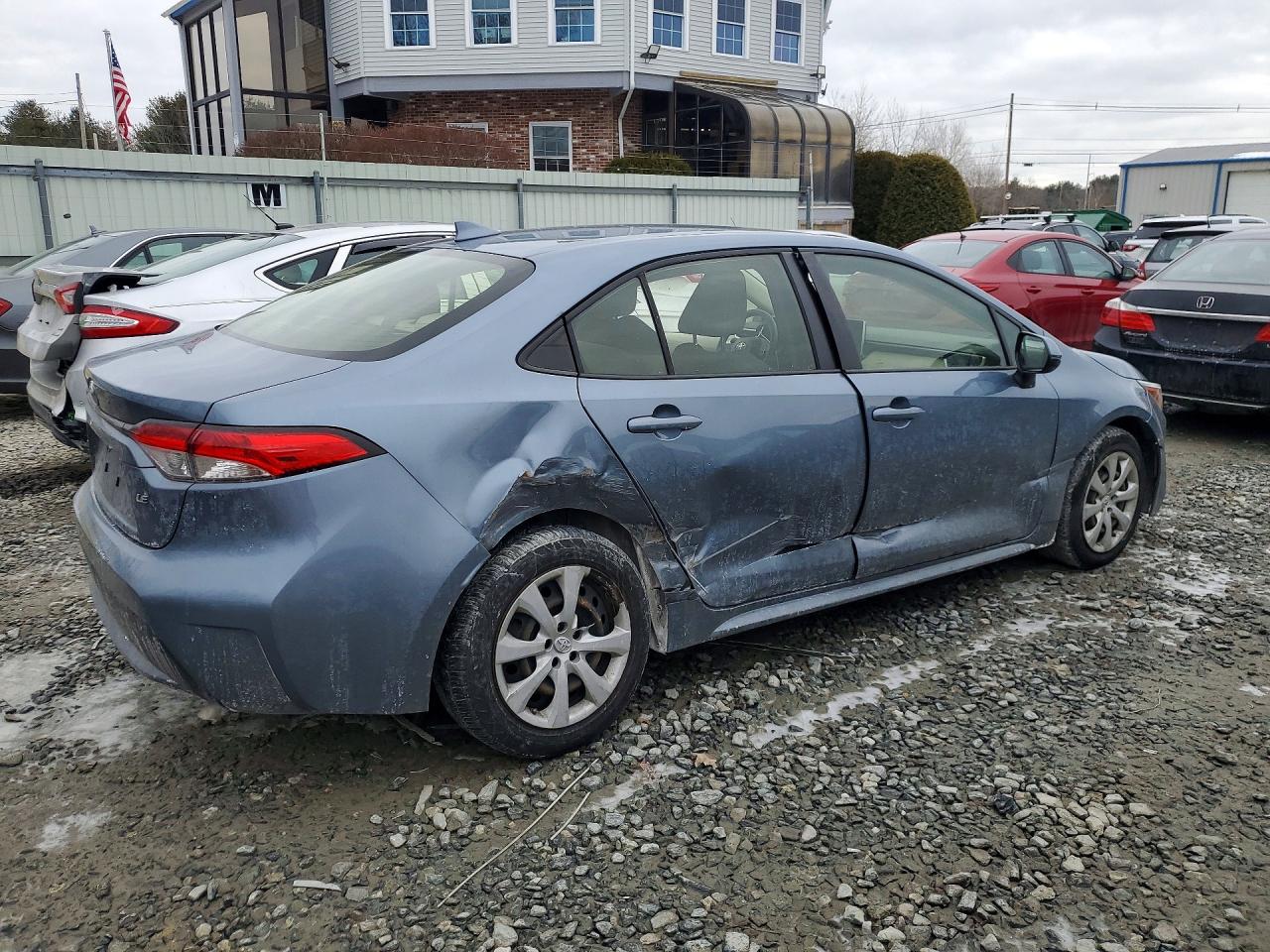 2020 TOYOTA COROLLA LE photo 5