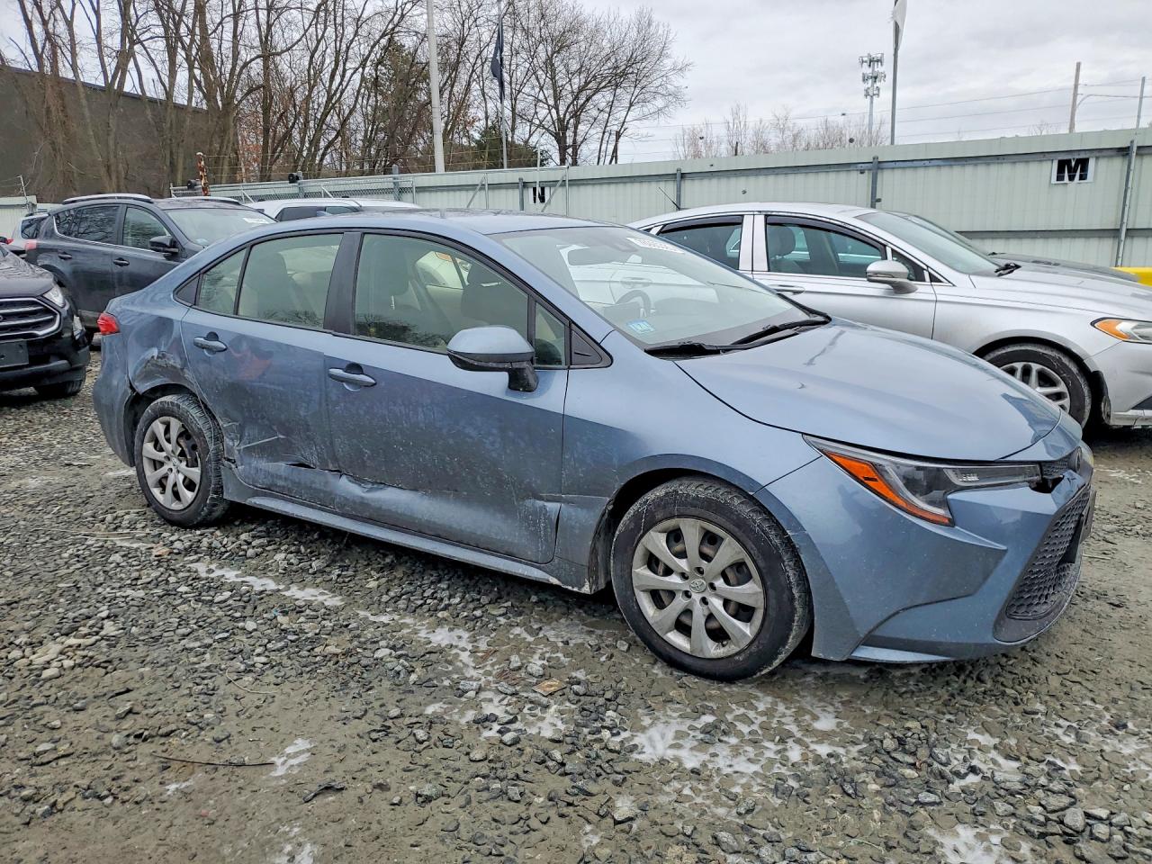 2020 TOYOTA COROLLA LE photo 7