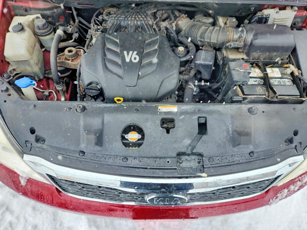 2011 KIA SEDONA LX photo 12