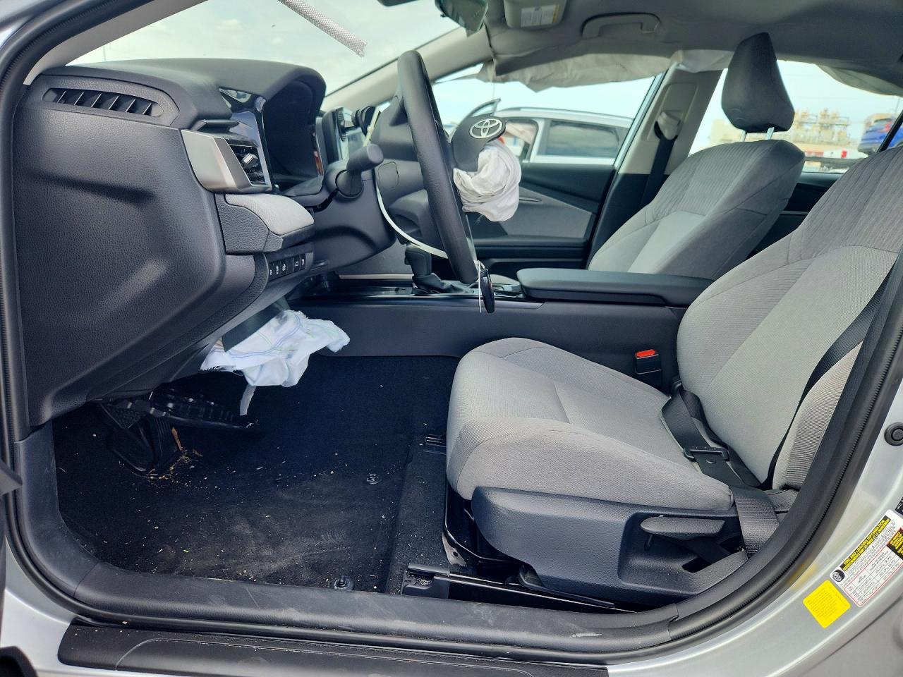 2025 TOYOTA CAMRY XSE photo 7