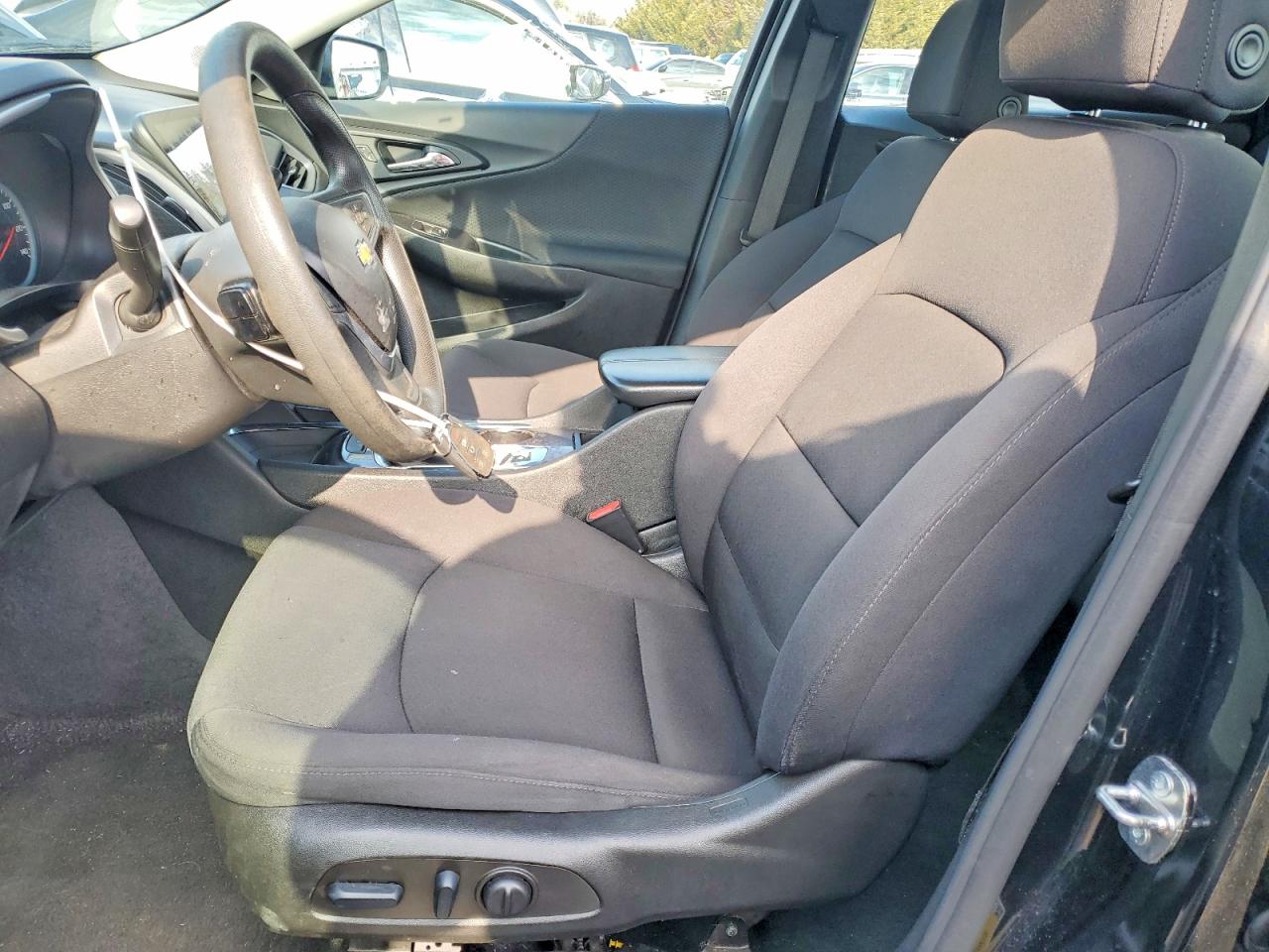 2022 CHEVROLET MALIBU LT photo 19