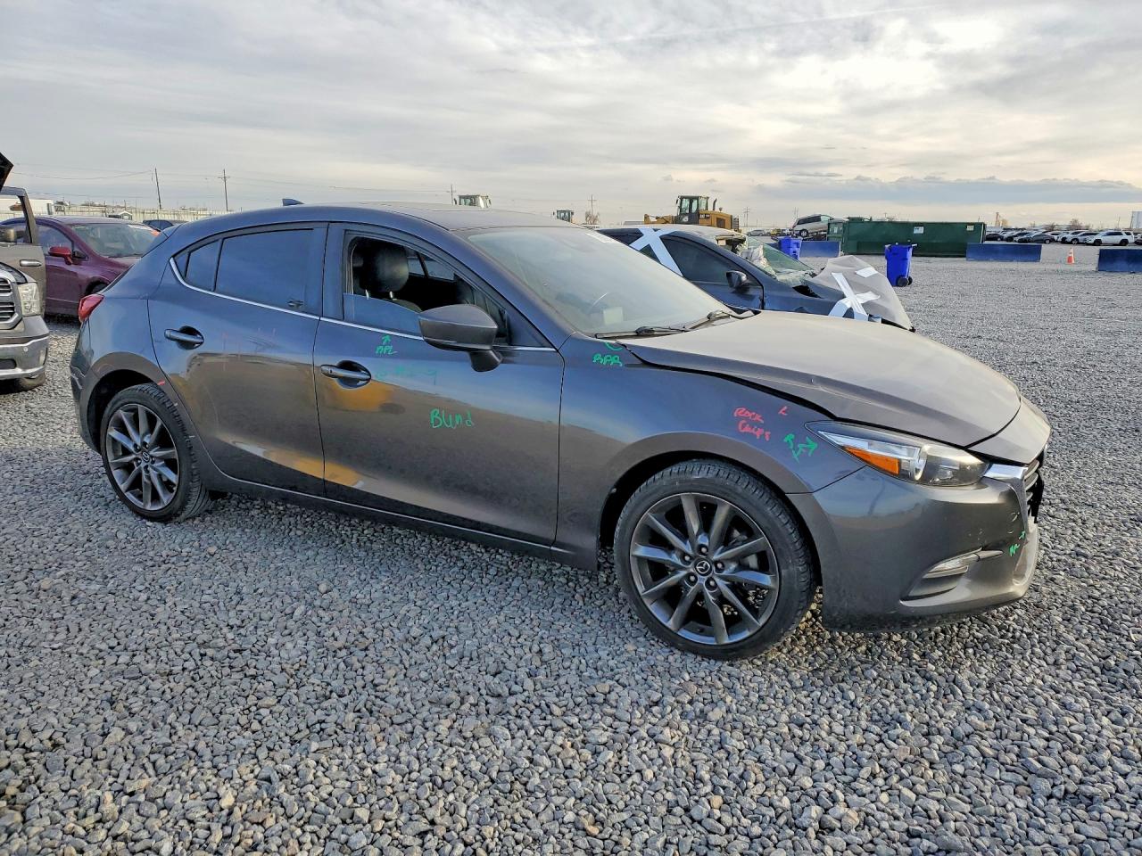 2018 MAZDA 3 TOURING photo 4