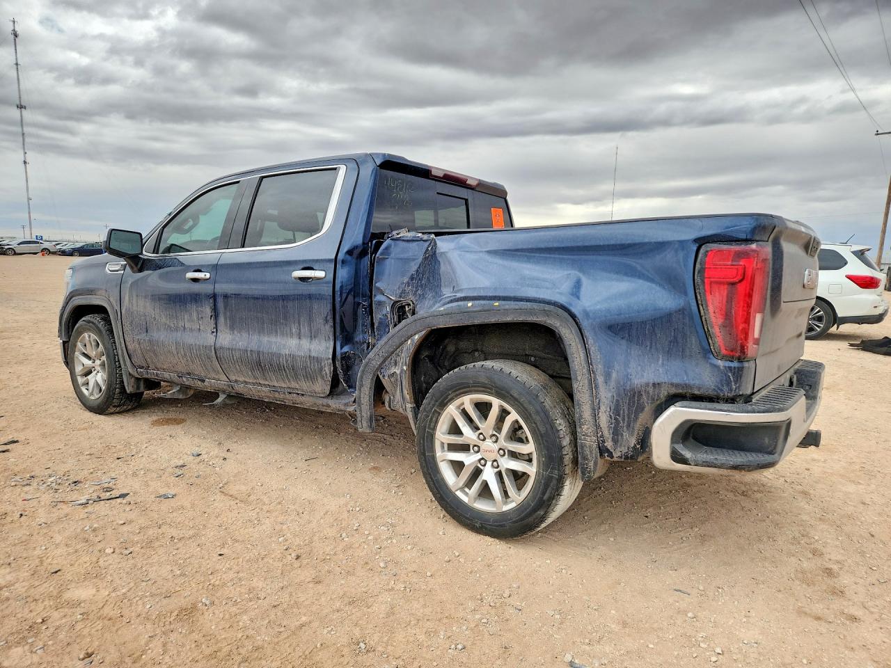 2020 GMC SIERRA C1500 SLT photo 4