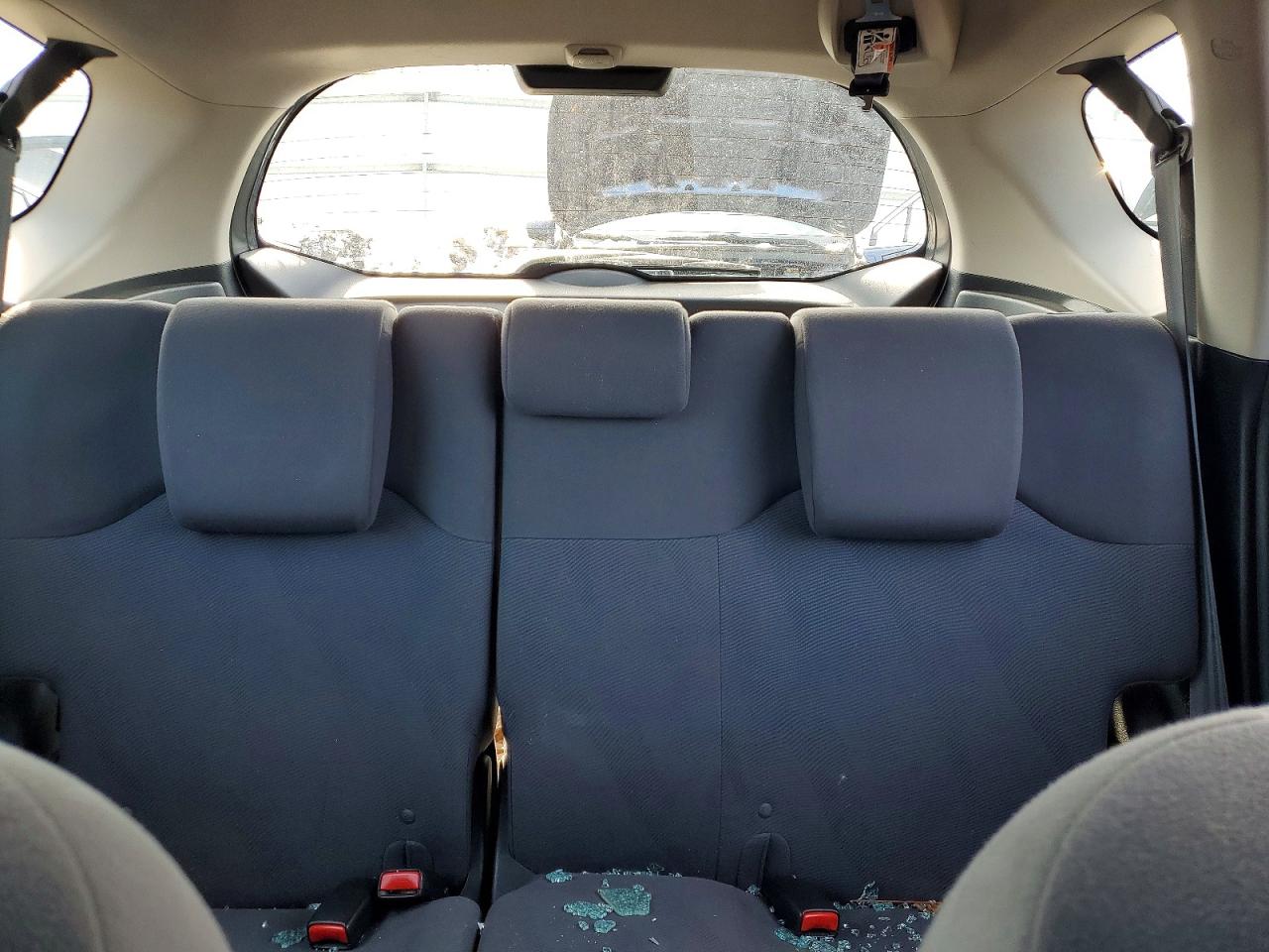 2013 HONDA FIT photo 10