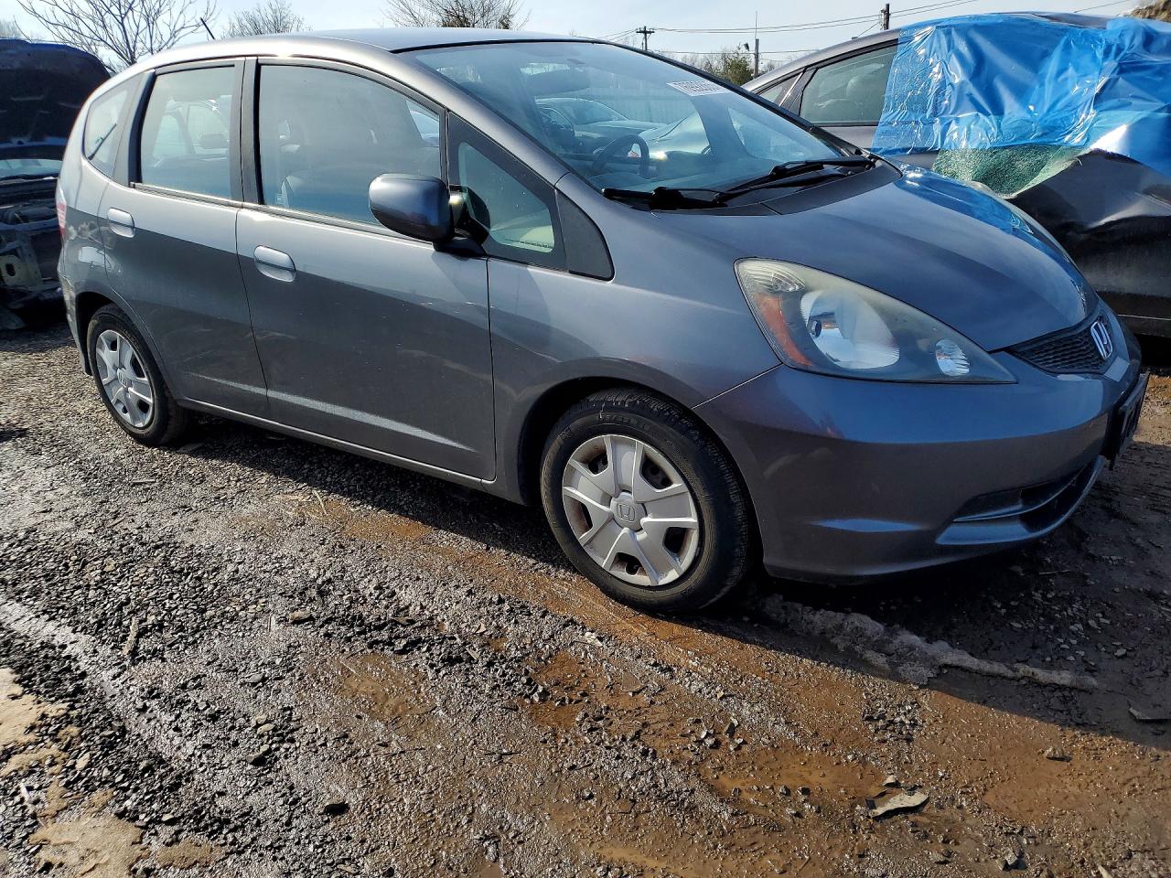 2013 HONDA FIT photo 4