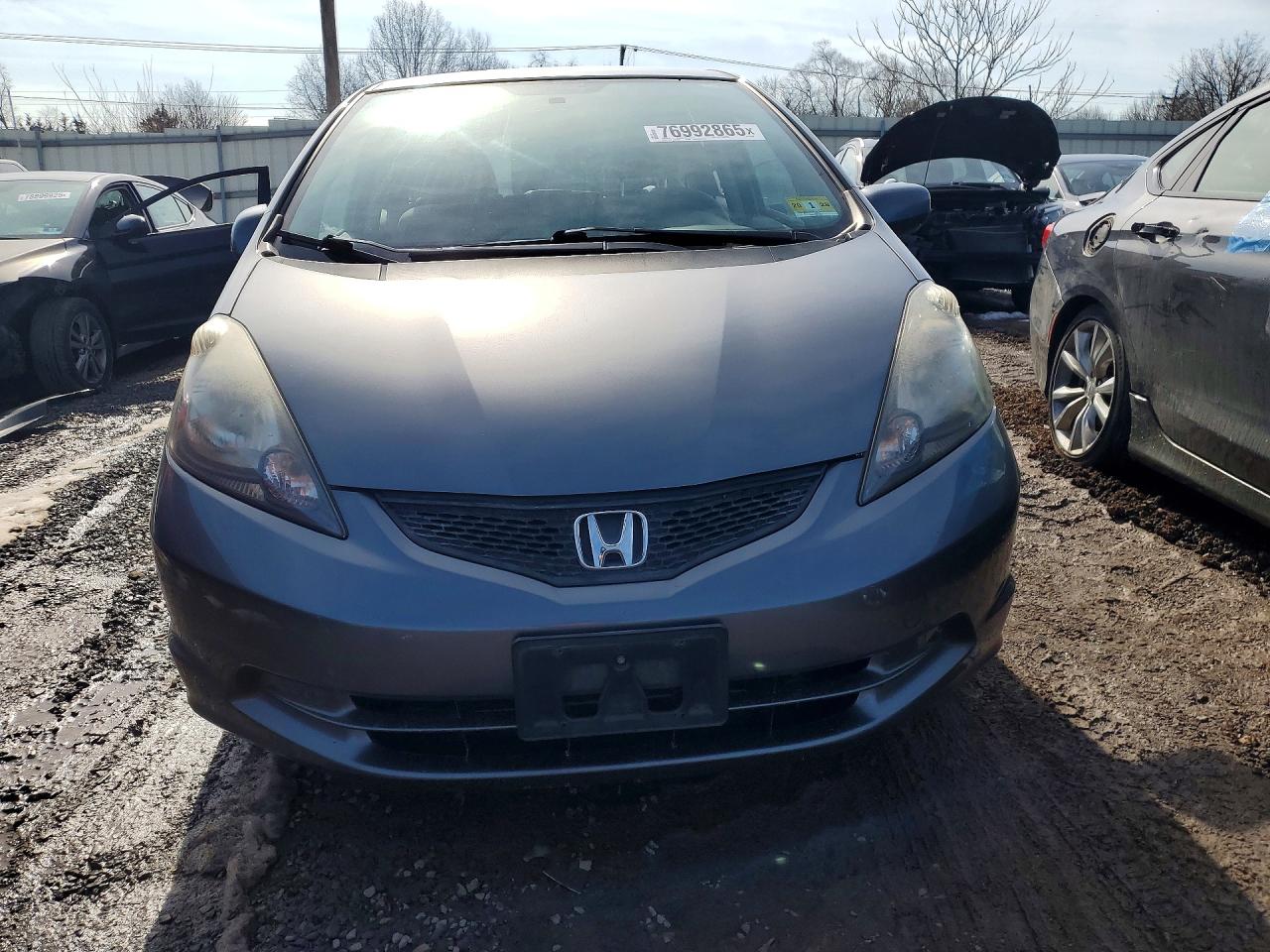 2013 HONDA FIT photo 5