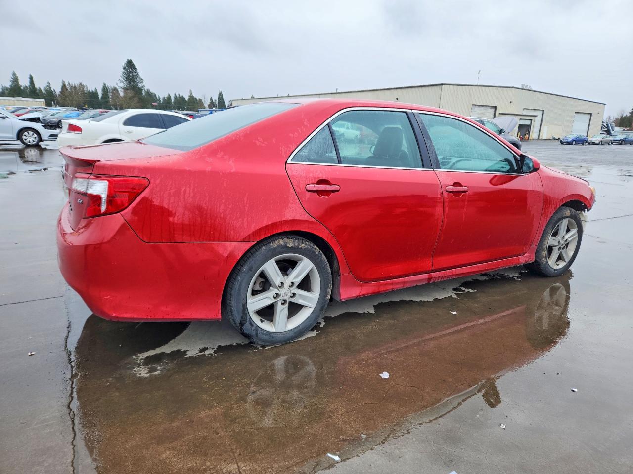 2013 TOYOTA CAMRY L photo 7