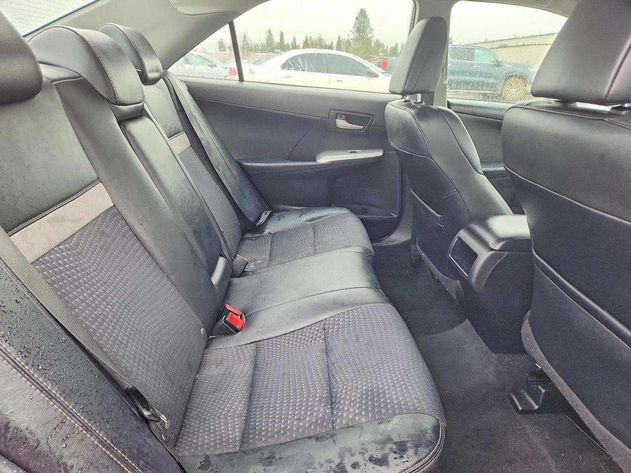 2013 TOYOTA CAMRY L photo 28
