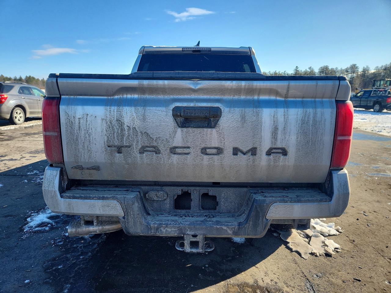 2025 TOYOTA TACOMA DOUBLE CAB photo 6