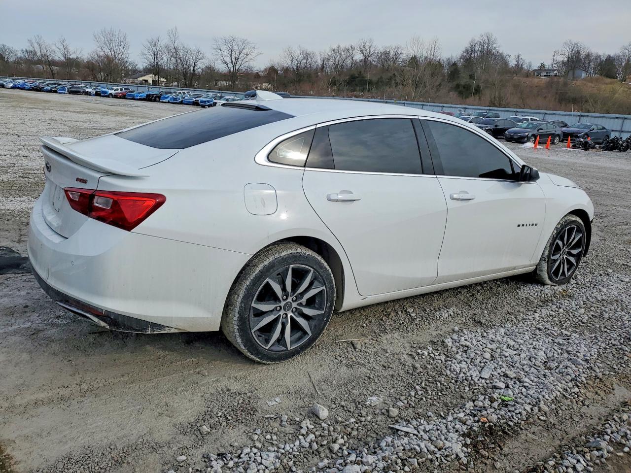 2024 CHEVROLET MALIBU RS photo 5