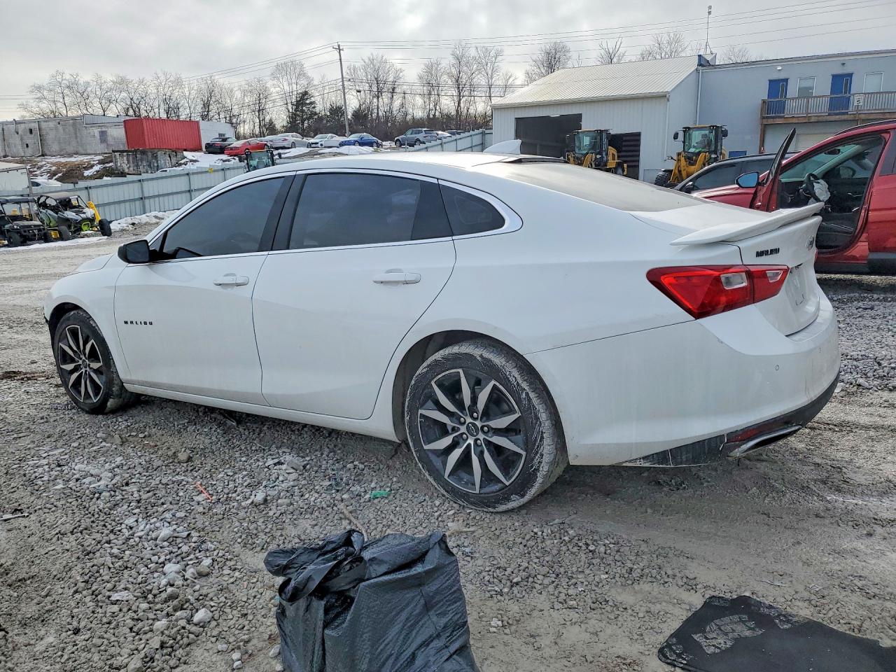 2024 CHEVROLET MALIBU RS photo 3