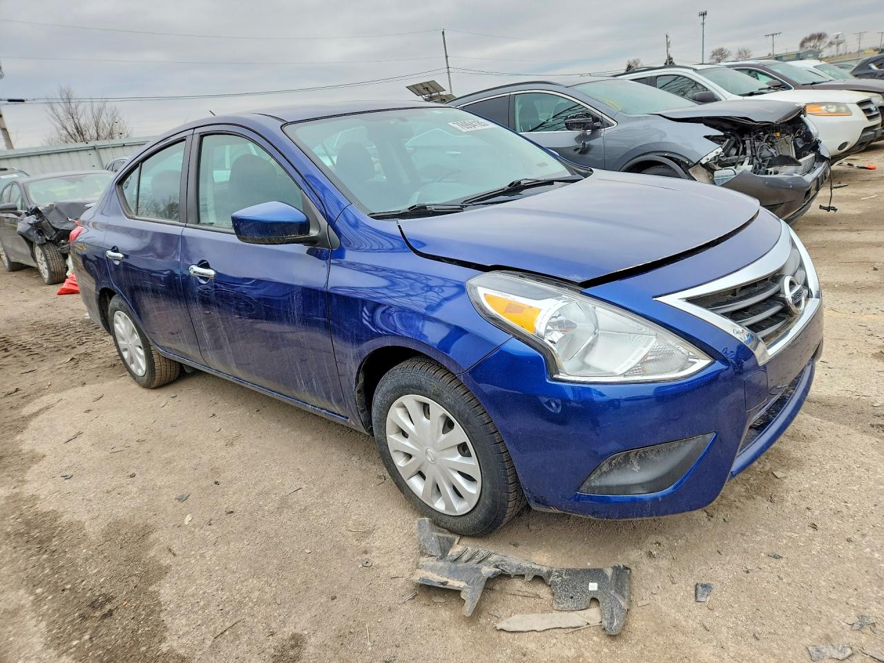 2018 NISSAN VERSA S photo 7