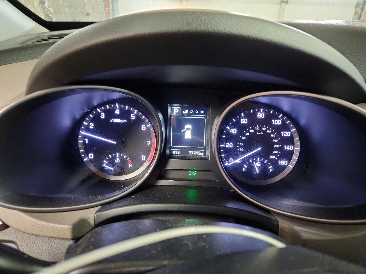 2018 HYUNDAI SANTA FE SPORT 2.4L photo 9