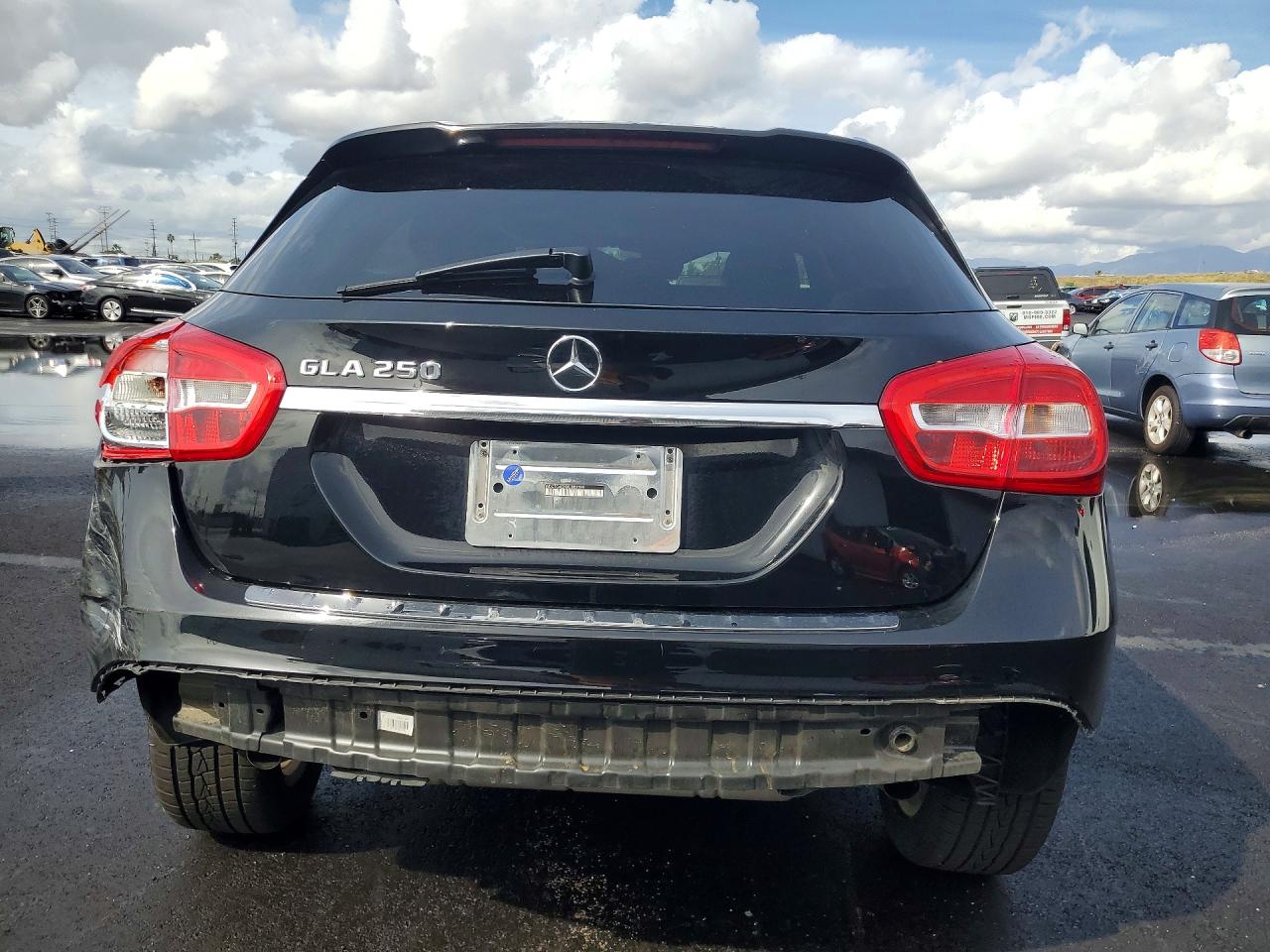 2019 MERCEDES-BENZ GLA 250 photo 11