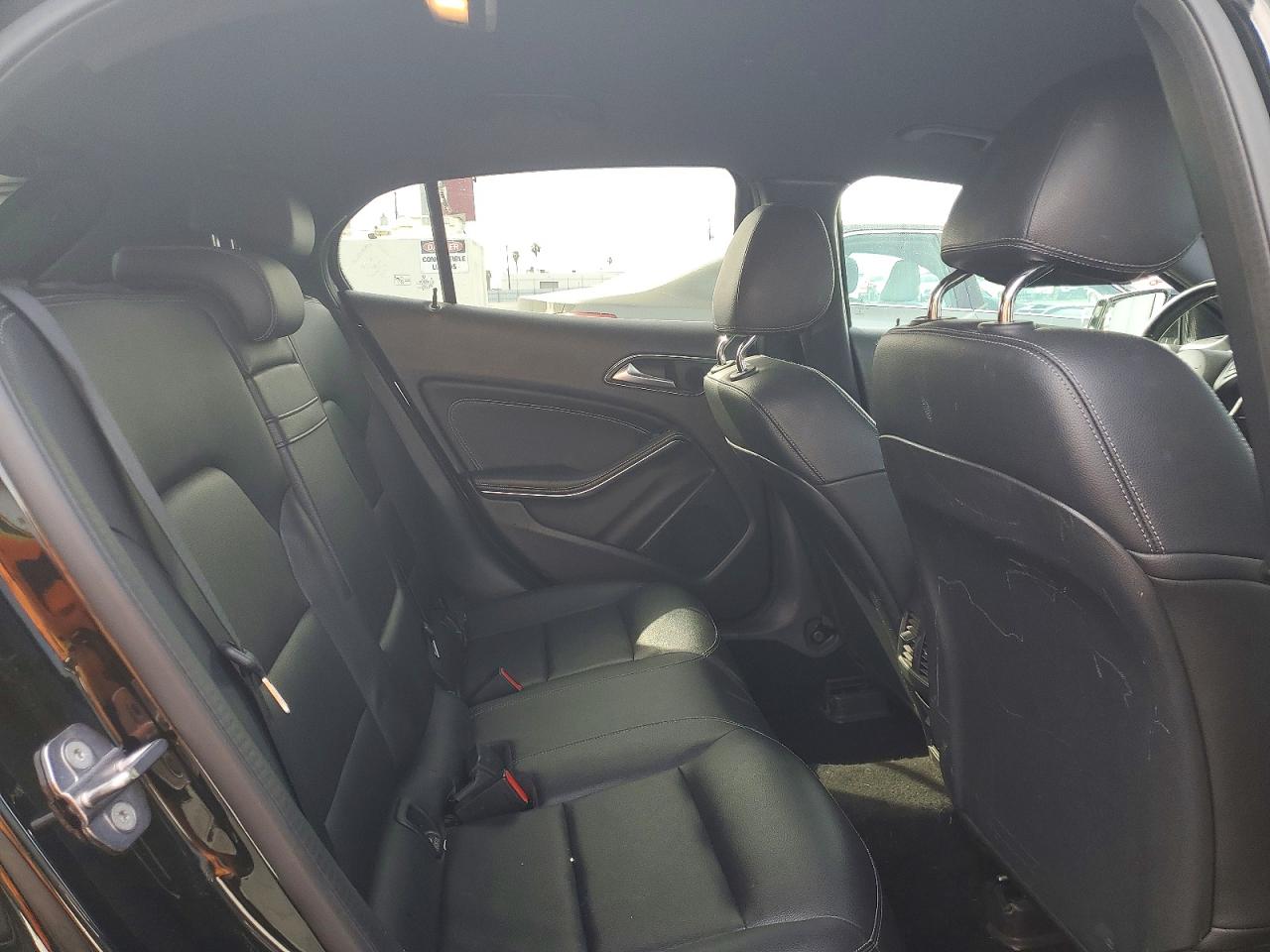 2019 MERCEDES-BENZ GLA 250 photo 21