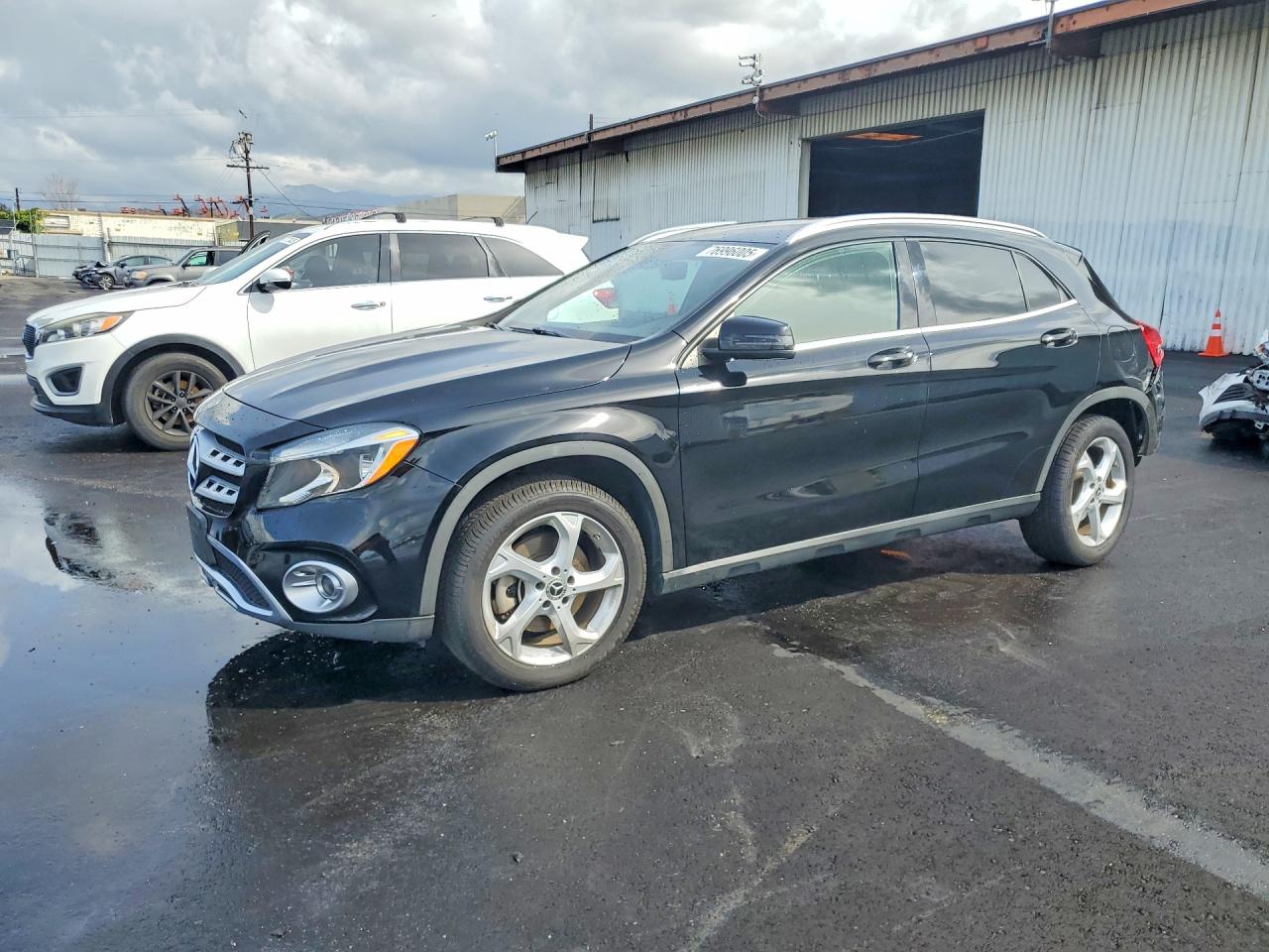 2019 MERCEDES-BENZ GLA
