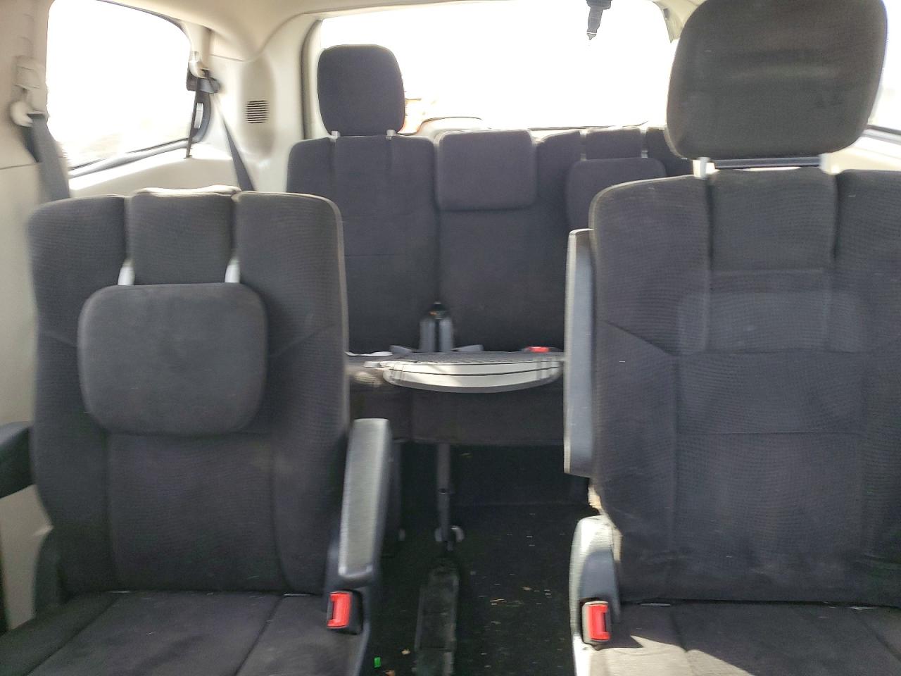 2013 DODGE GRAND CARAVAN SXT photo 10