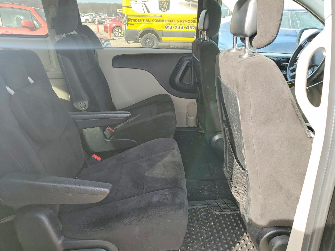 2013 DODGE GRAND CARAVAN SXT photo 11