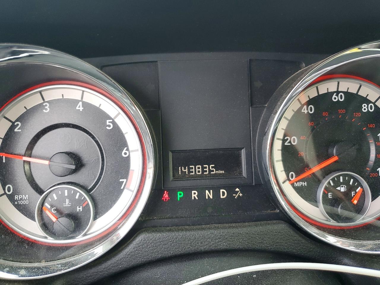 2013 DODGE GRAND CARAVAN SXT photo 9