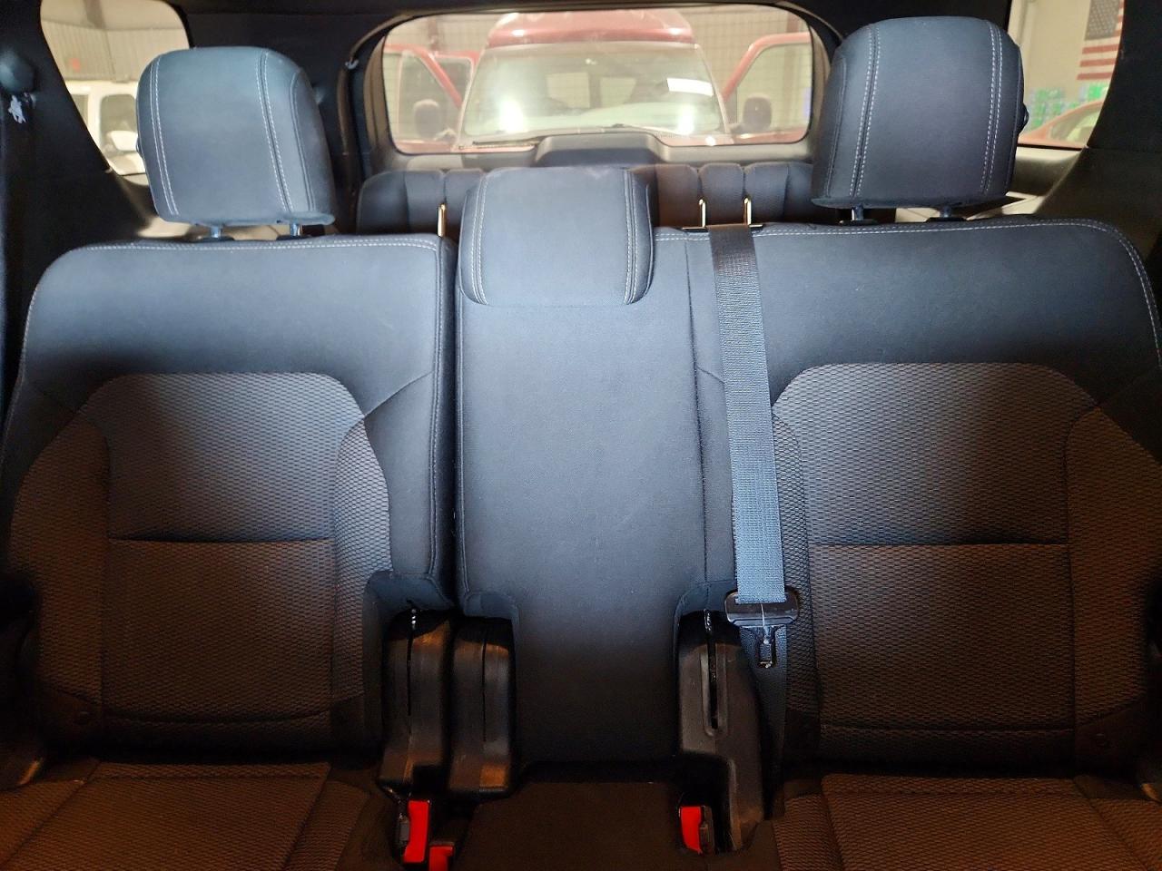2016 FORD EXPLORER XLT photo 10