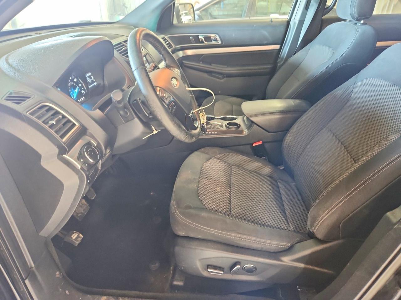 2016 FORD EXPLORER XLT photo 7