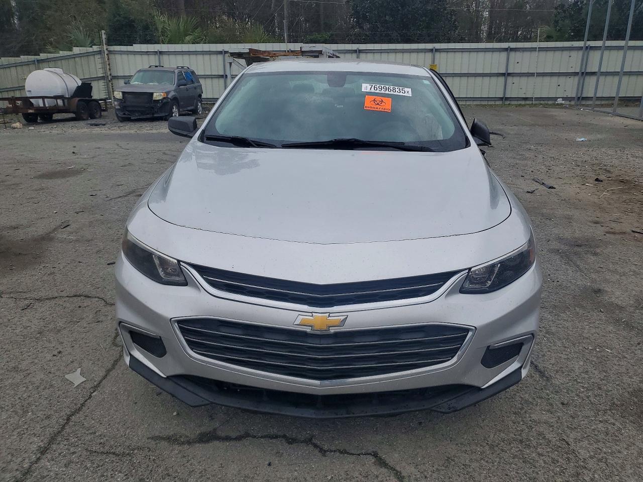 2018 CHEVROLET MALIBU LS photo 5
