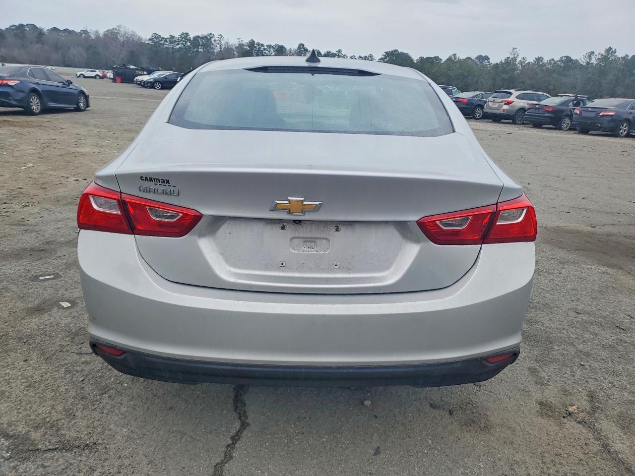 2018 CHEVROLET MALIBU LS photo 6