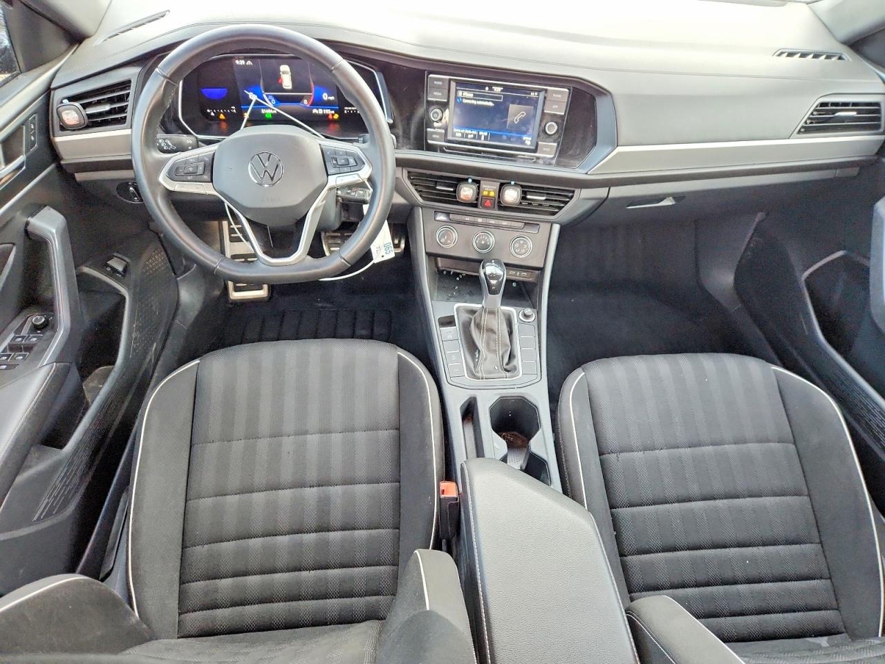 2023 VOLKSWAGEN JETTA SPORT photo 8