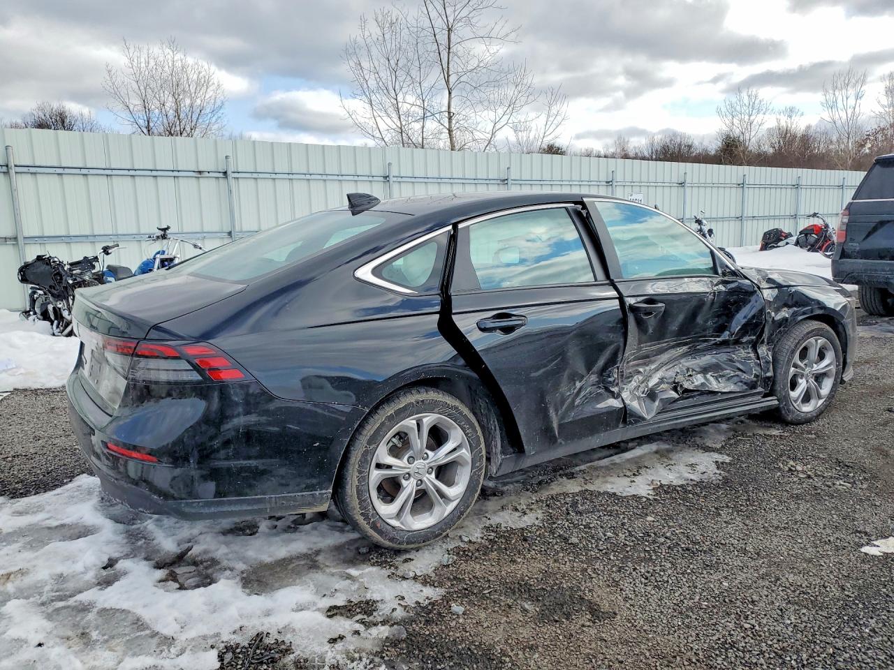 2025 HONDA ACCORD LX photo 3