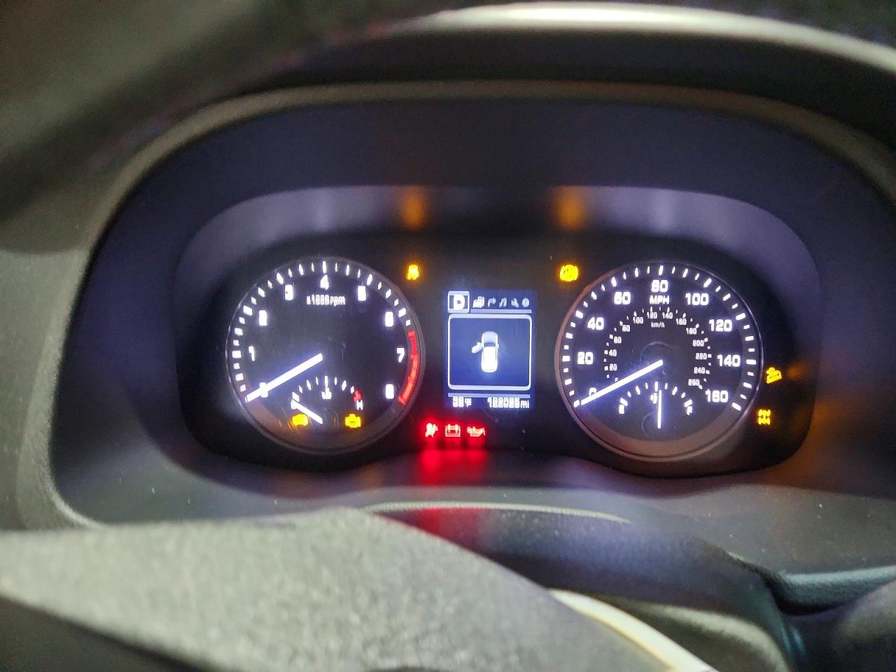 2018 HYUNDAI TUCSON SEL photo 25