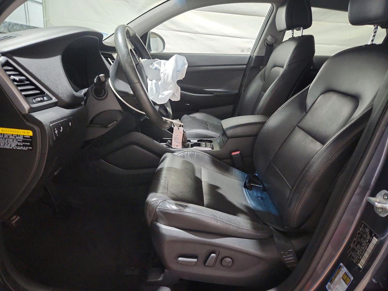 2018 HYUNDAI TUCSON SEL photo 19
