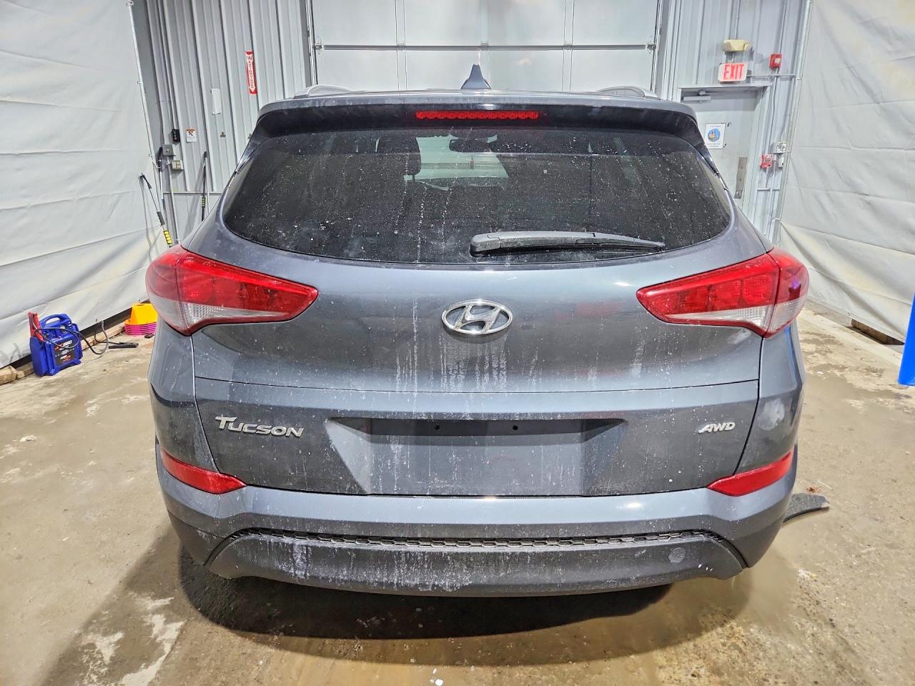2018 HYUNDAI TUCSON SEL photo 16